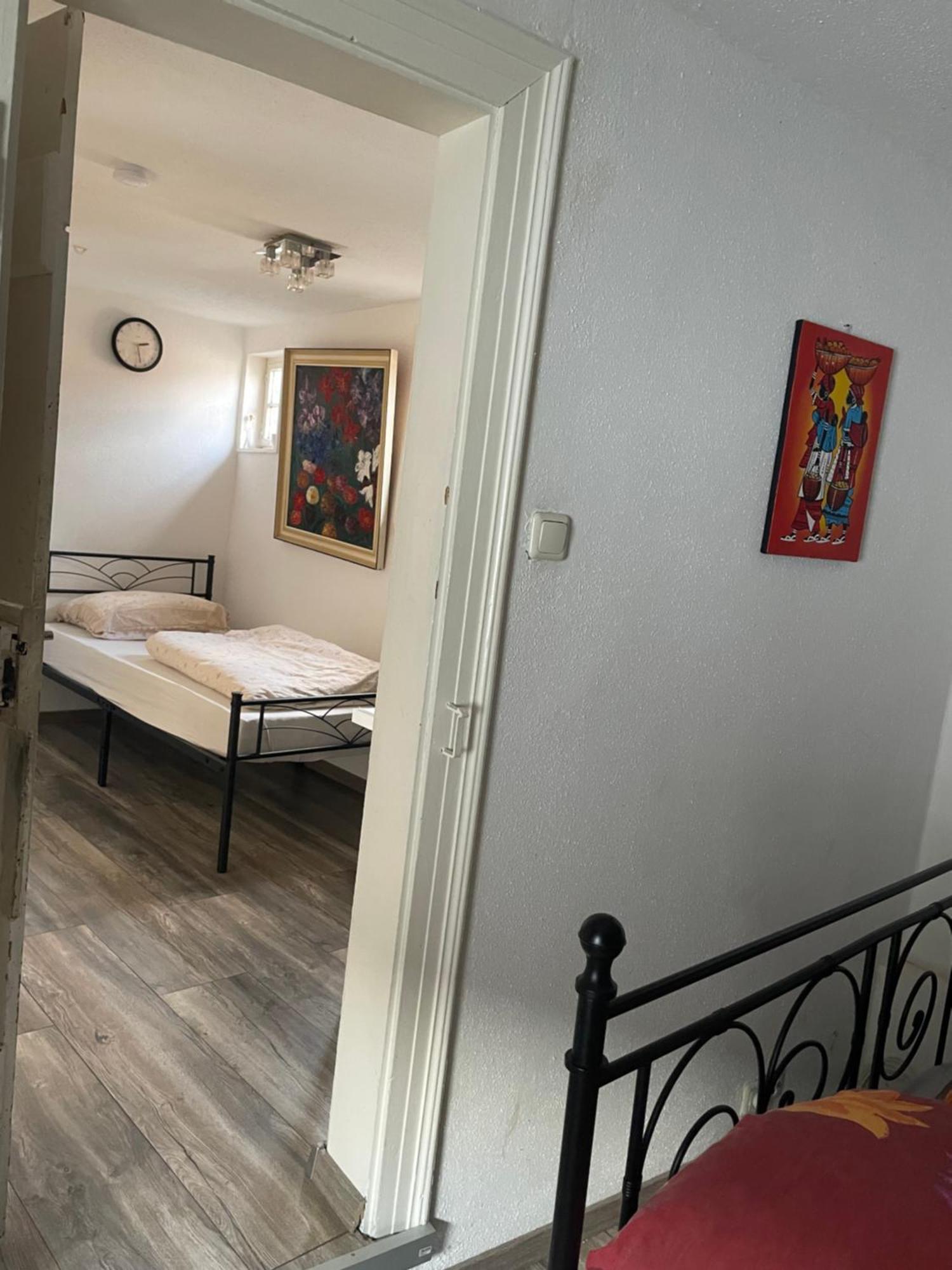 Gaestehaus Linden -Zweibettzimmer 외부 사진